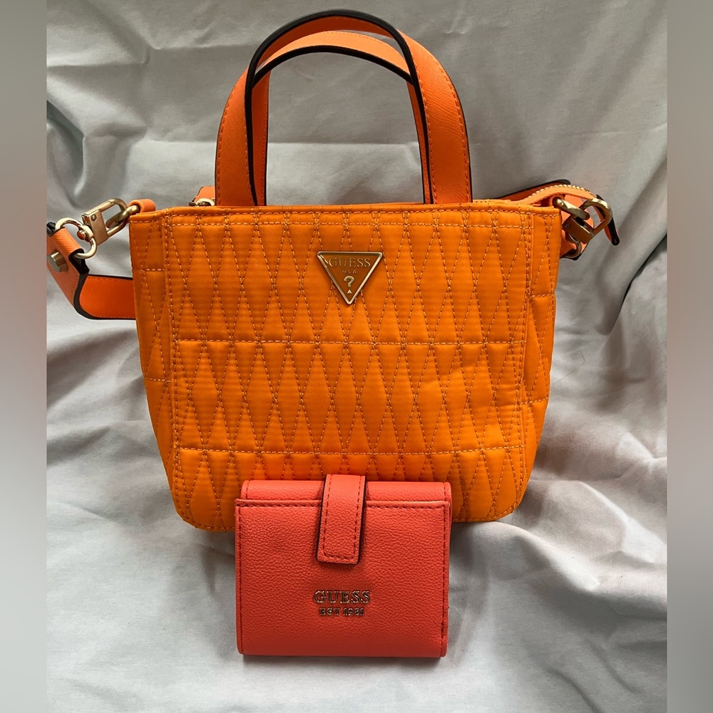 GUESS Orange Quilted Mini Satchel w/ Neon Orange Guess Wallet 🍊 🧡